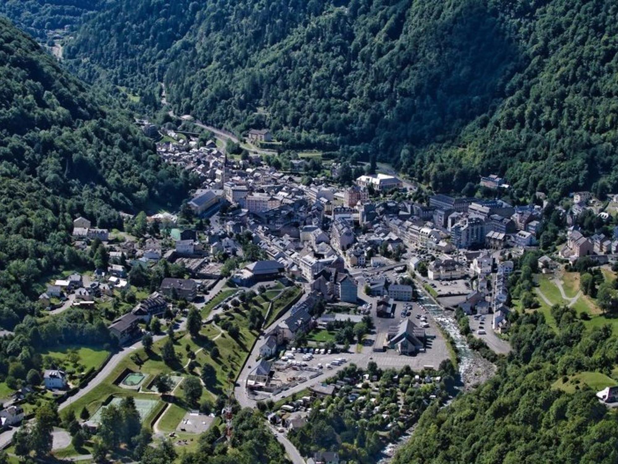 Appartement T2 A Cauterets, Proche Telecabine Avec Parking Et Local Ski - Fr-1-401-198 外观 照片